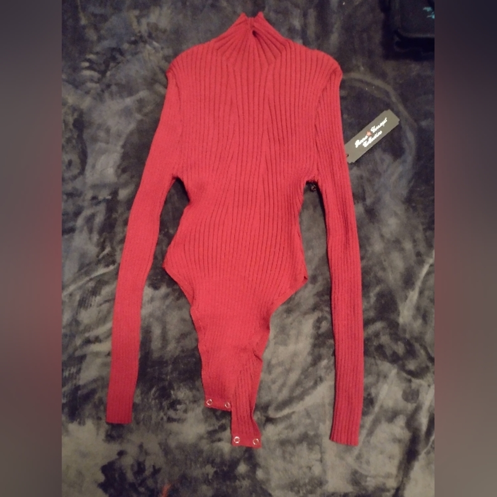BNWT... Ladies bodysuit